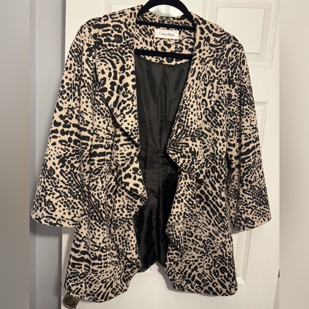 Calvin Klein Leopard Print Open Ruffle Front Blazer Jacket 3/4 Sleeve Size 10